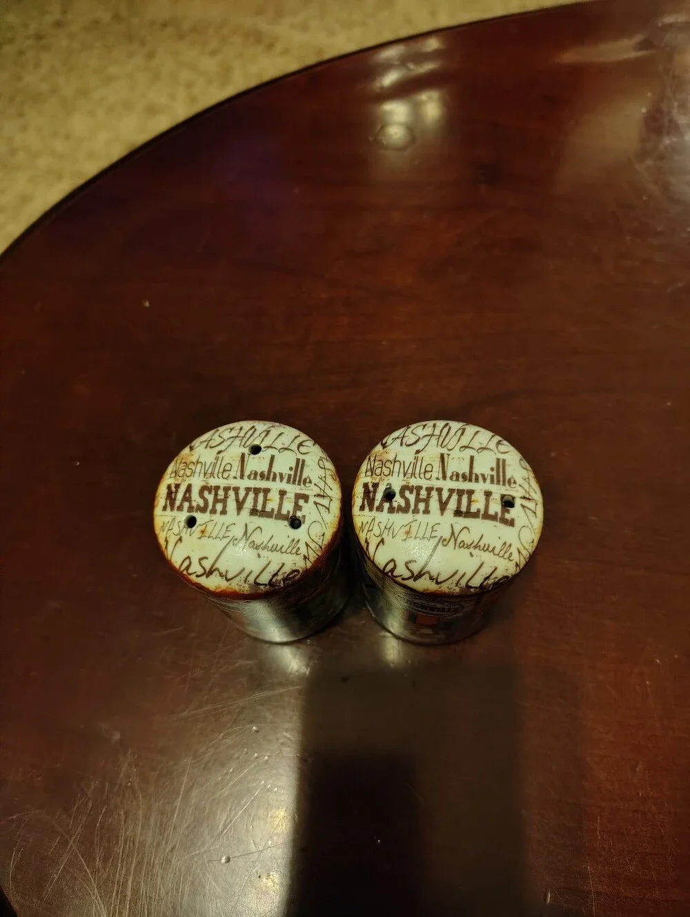 Nashville Souvenir Salt and Pepper Shakers - Multicolor